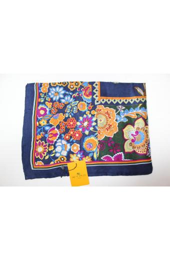 Silk scarf Etro (size 140 * 140 cm)