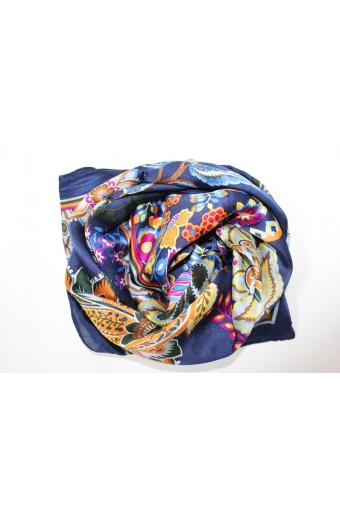 Silk scarf Etro (size 140 * 140 cm)