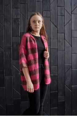 Кардиган ручной вязки